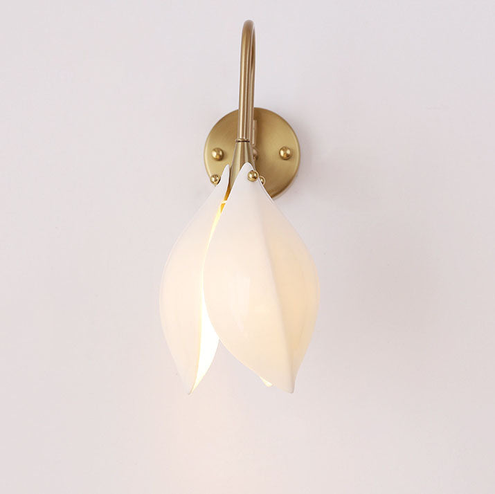 Contemporary Retro Ceramic Magnolia Flower Shape Iron Frame 1-Light Wall Sconce Lamp For Bedroom