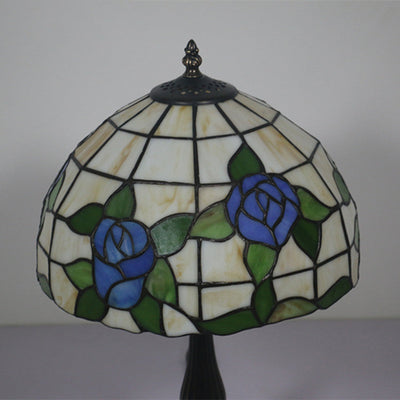 Traditional Tiffany Round Dome Flower Zinc Alloy Base Stained Glass 1-Light Table Lamp For Bedroom