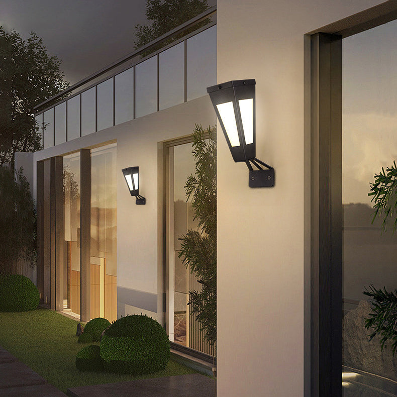 Contemporary Industrial Intelligent Sensor LED Solar Waterproof Wall Sconce Lamp For Outdoor Patio