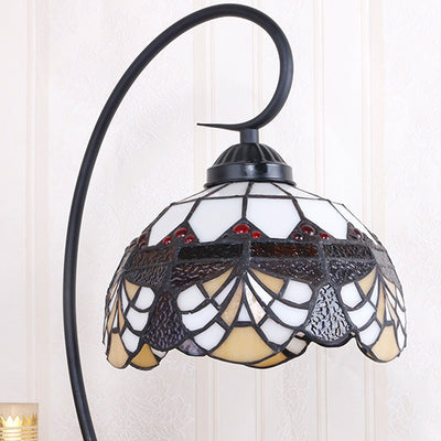 Traditional Tiffany Iron Glass Floral Whelk 1-Light Table Lamp For Study