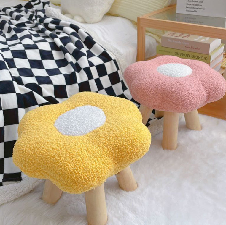 Contemporary Creative Flower Shape Velvet Footstool For Entryways