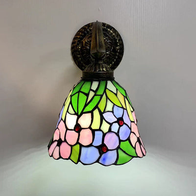 Traditional Tiffany Flower Cup Zinc Alloy Stained Glass 1-Light Wall Sconce Lamp For Bedroom