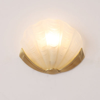 Modern Art Deco Shell Brass Glass 1-Light Wall Sconce Lamp For Living Room