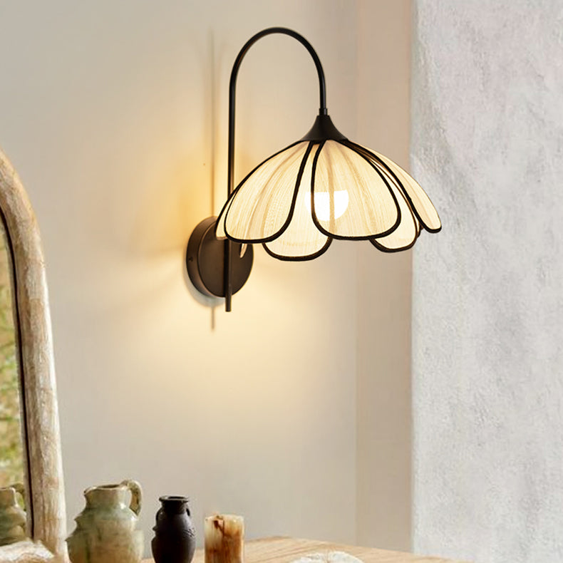 Traditional Japanese Flower Petal Shaped Iron Plant Fiber 1-Light Wall Sconce Lamp For Bedroom