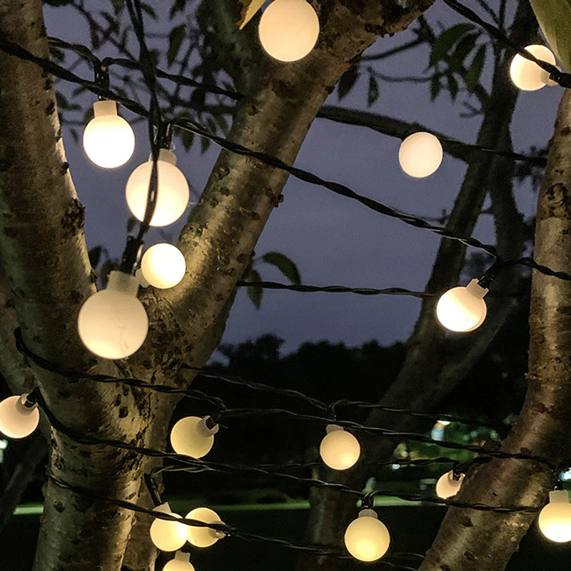 Modern Art Deco Waterproof Solar PVC Rubber Acrylic Snow Bee Ball Crystal Ball Teardrop LED String Lights Outdoor Light For Garden