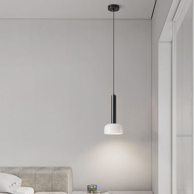 Lampe suspendue LED ronde en verre avec cadre en cuivre et minimaliste moderne, luminaire décoratif d'intérieur, idéal pour un salon