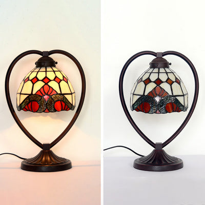 Traditional Tiffany Heart Zinc Alloy Stained Glass 1-Light Table Lamp For Bedroom