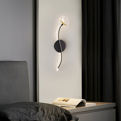 Modern Luxury Iron Aluminum Acrylic Line Ginkgo Leaf LED Wall Sconce Lamp For Bedside