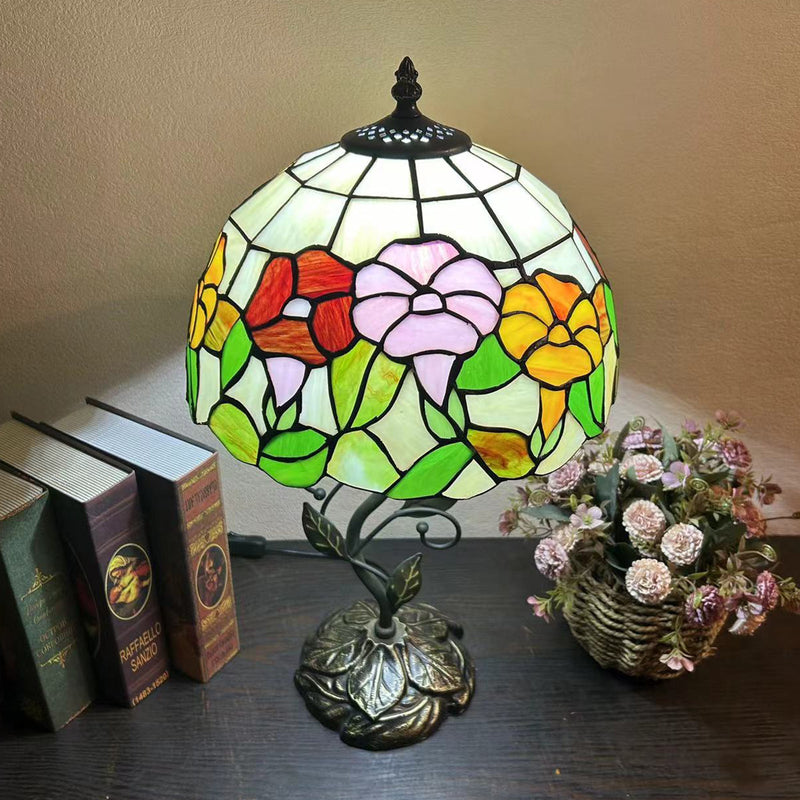 Traditional Tiffany Dome Iron Glass 1-Light Table Lamp For Living Room