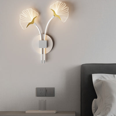 Contemporary Nordic Ginkgo Leaf Iron Aluminium Acrylic LED Wall Sconce Lamp For Bedside