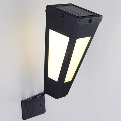 Contemporary Industrial Intelligent Sensor LED Solar Waterproof Wall Sconce Lamp For Outdoor Patio