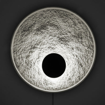 Contemporary Nordic Round Iron Resin LED Wall Sconce Lamp For Bedroom