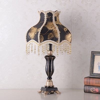 Traditional European Court Top Resin Fabric 1-Light Table Lamp For Bedroom