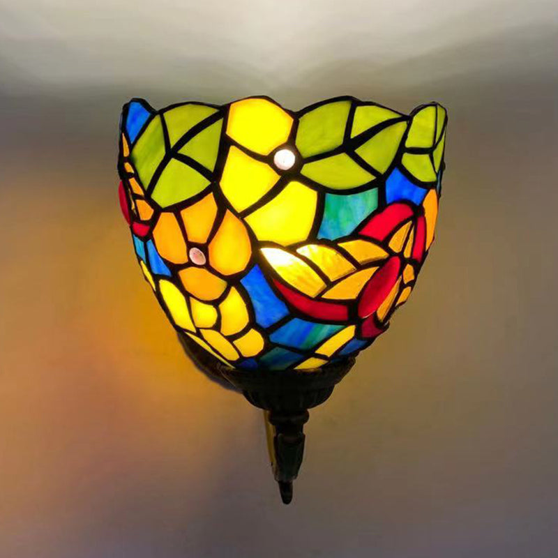 Traditional Tiffany Flower Iron Stained Glass 1-Light Wall Sconce Lamp For Living Room