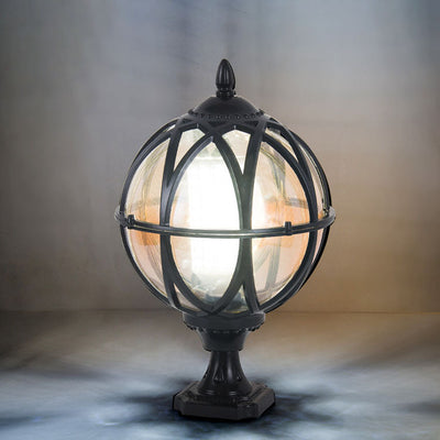 Traditional Colonial Globe Glass Aluminum 1-Light Outdoor Light For Garden