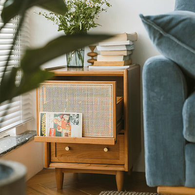 Contemporary Retro Square Solid Wood Nightstand 2-Drawer For Bedroom