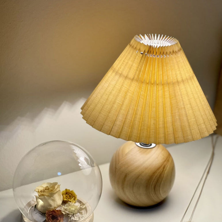 Modern Minimalist Round Fabric Pleated Ceramic LED Table Lamp For Bedroom