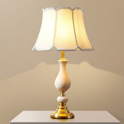 Traditional European Trapezoidal Vase Base Ceramic Fabric 1-Light Table Lamp For Living Room