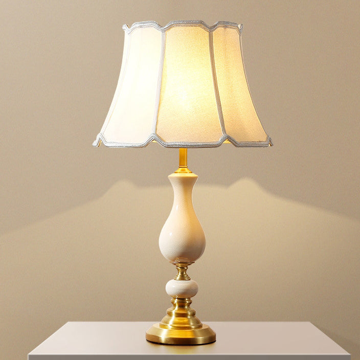 Traditional European Trapezoidal Vase Base Ceramic Fabric 1-Light Table Lamp For Living Room