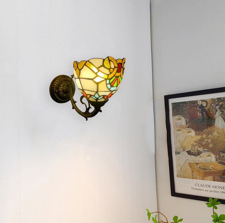 Traditional Tiffany Flower Iron Stained Glass 1-Light Wall Sconce Lamp For Living Room