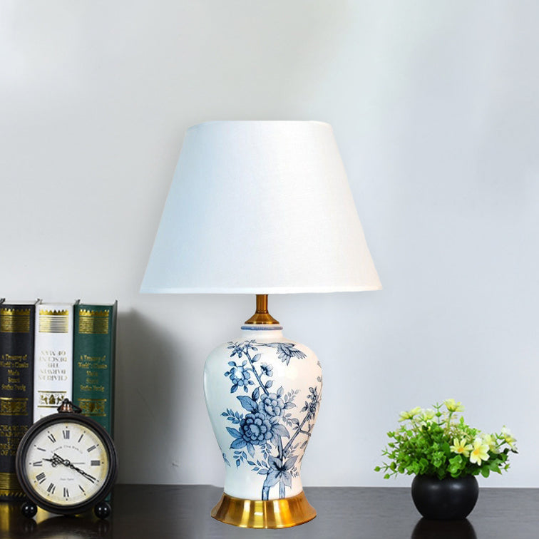 Traditional Chinese Fabric Ceramics Vase Base 1-Light Table Lamp For Bedroom