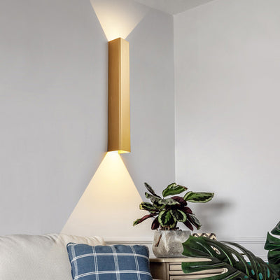 Modern Minimalist Rectangular Aluminum LED Wall Sconce Lamp For Bedroom