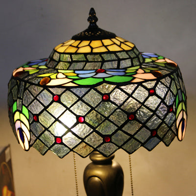 Traditional Tiffany Petal Glass Resin 1-Light Table Lamp For Living Room