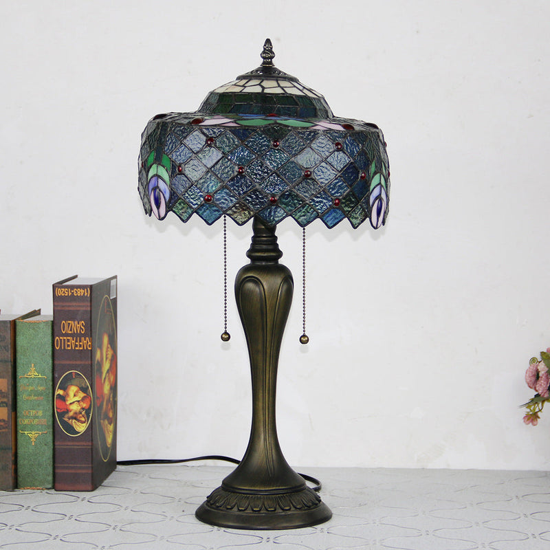 Traditional Tiffany Petal Glass Resin 1-Light Table Lamp For Living Room