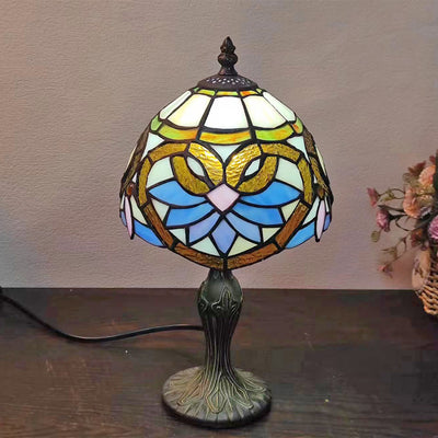 Traditional Tiffany Dome Flower Zinc Stained Glass 1-Light Table Lamp For Bedroom