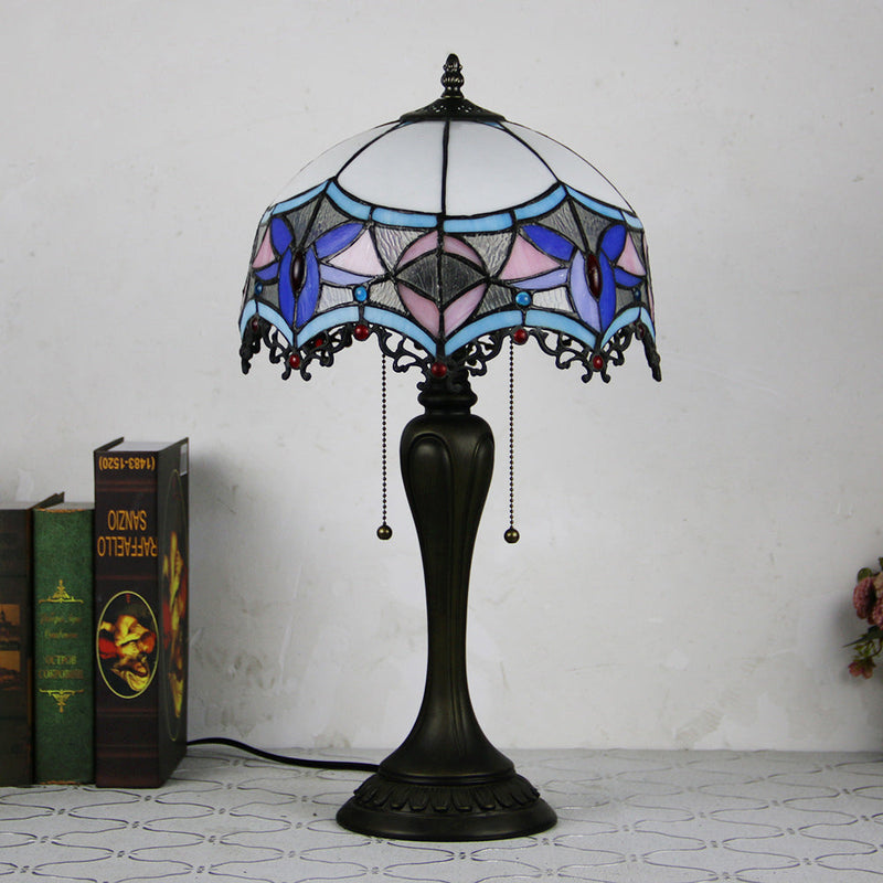 Traditional Tiffany Petal Glass Resin 1-Light Table Lamp For Living Room