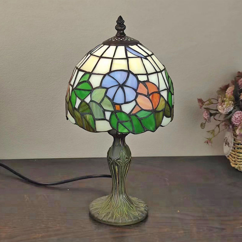 Traditional Tiffany Dome Flower Zinc Stained Glass 1-Light Table Lamp For Bedroom