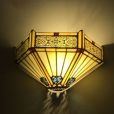 Traditional Tiffany Alloy Glass Diamond Semicircular Flower Dragonfly 1-Light Wall Sconce Lamp For Hallway