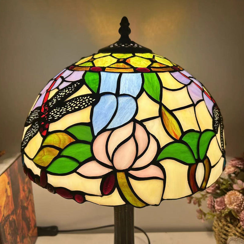 Traditional Tiffany Dome Flower Iron Glass 1-Light Table Lamp For Living Room