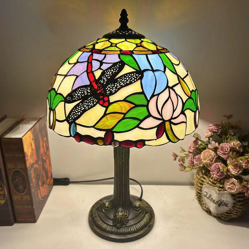 Traditional Tiffany Dome Flower Iron Glass 1-Light Table Lamp For Living Room