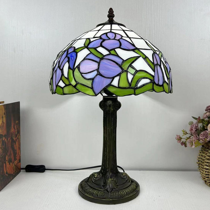 Traditional Tiffany Dome Flower Iron Glass 1-Light Table Lamp For Living Room