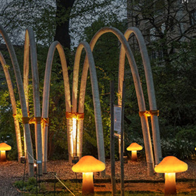 Modern Art Deco Waterproof Solar Resin Mushroom LED Landscape Lighting Outdoor Light For Garden