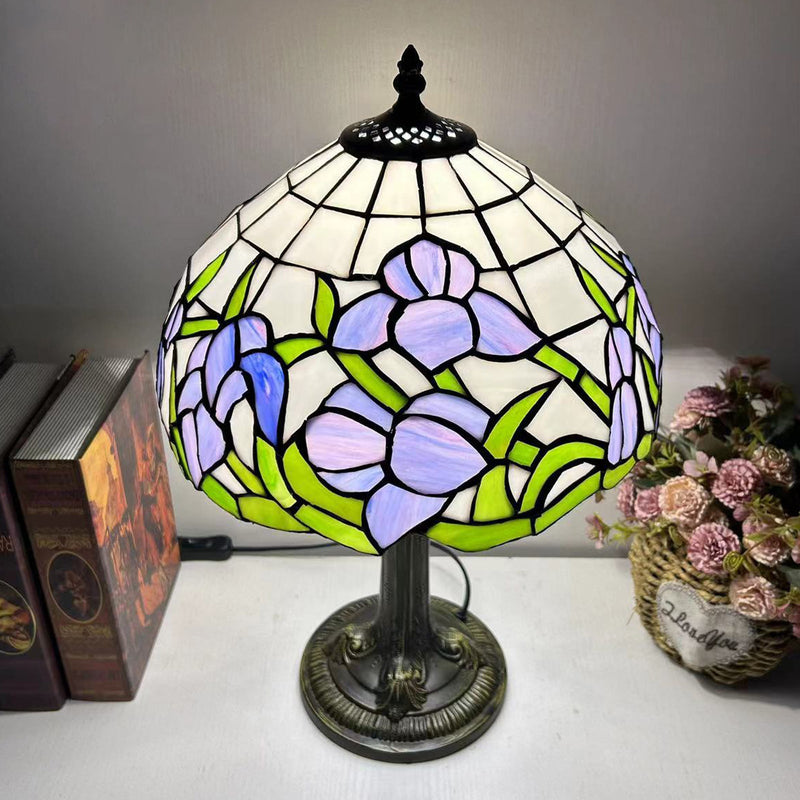 Traditional Tiffany Dome Flower Iron Glass 1-Light Table Lamp For Living Room