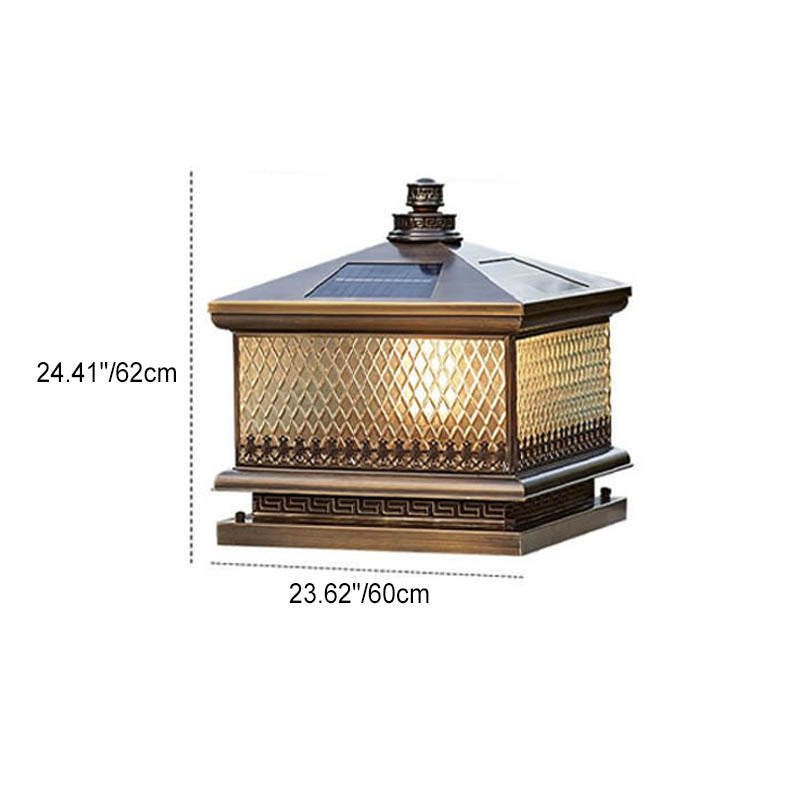 Traditional Chinese Palace Brass Glass Solar 1-Light Outdoor Light For Garden