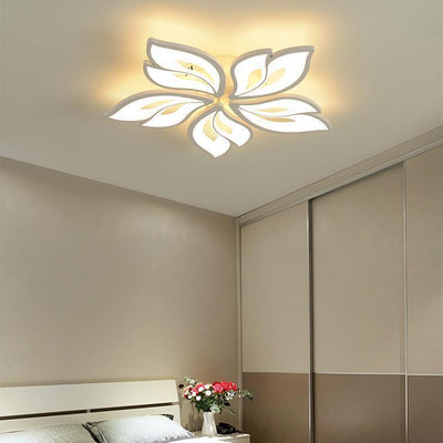 Contemporary Creative Lucky Leaves Acrylic Iron LED Flush Mount Ceiling Light For Living Room