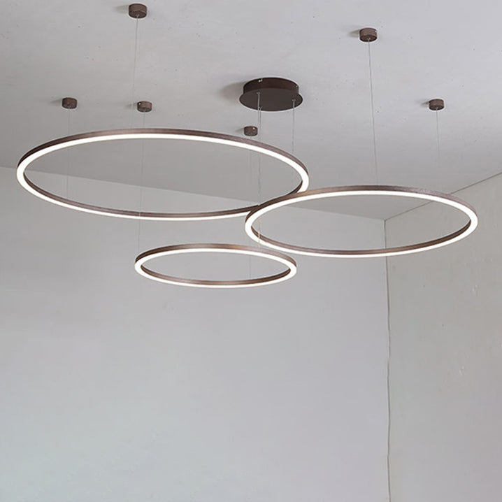 Moderne minimalistische drehbare LED-Wandleuchte