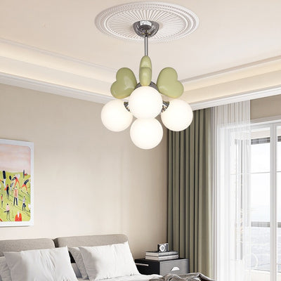 Contemporary Nordic Cream Heart Shape Resin Hardware PE 4/6 - Light Chandelier For Living Room