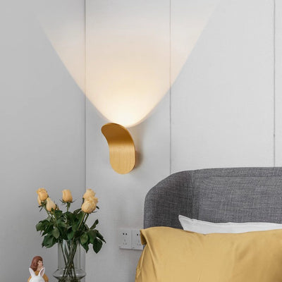 Moderne minimalistische drehbare LED-Wandleuchte