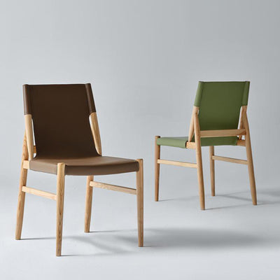 Chaise de salle à manger avec dossier en cuir de selle et cadre en bois rectangulaire carré moderne minimaliste 