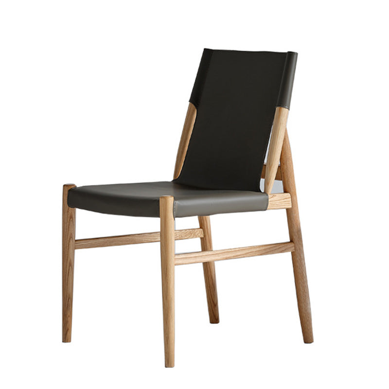 Chaise de salle à manger avec dossier en cuir de selle et cadre en bois rectangulaire carré moderne minimaliste 