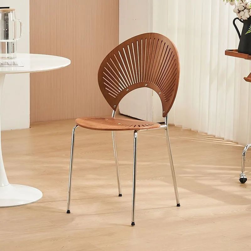 Contemporary Nordic Shell Solid Wood Carbon Steel Dining Chair Backrest For Dining Room