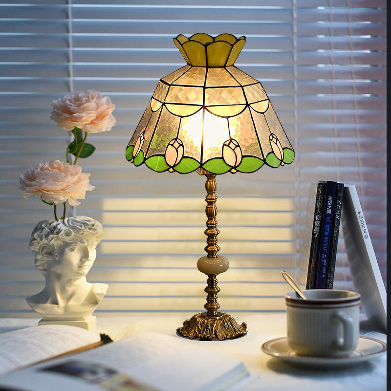 Traditional Tiffany Dome Glass Copper 1-Light Table Lamp For Living Room