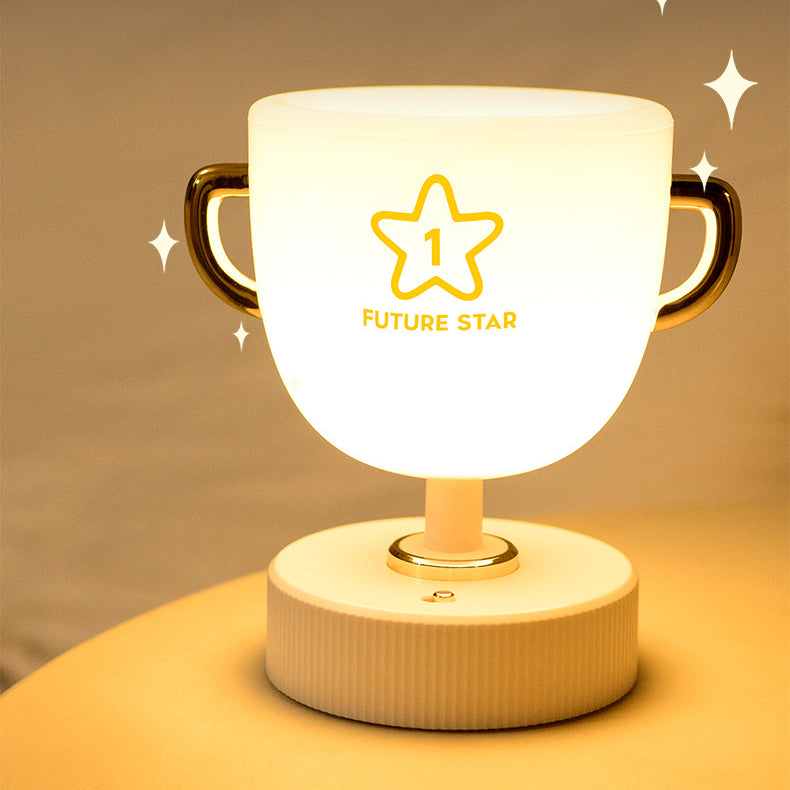 Zeitgenössische kreative Cup Kunststoff LED Tischlampe für Wohnzimmer 