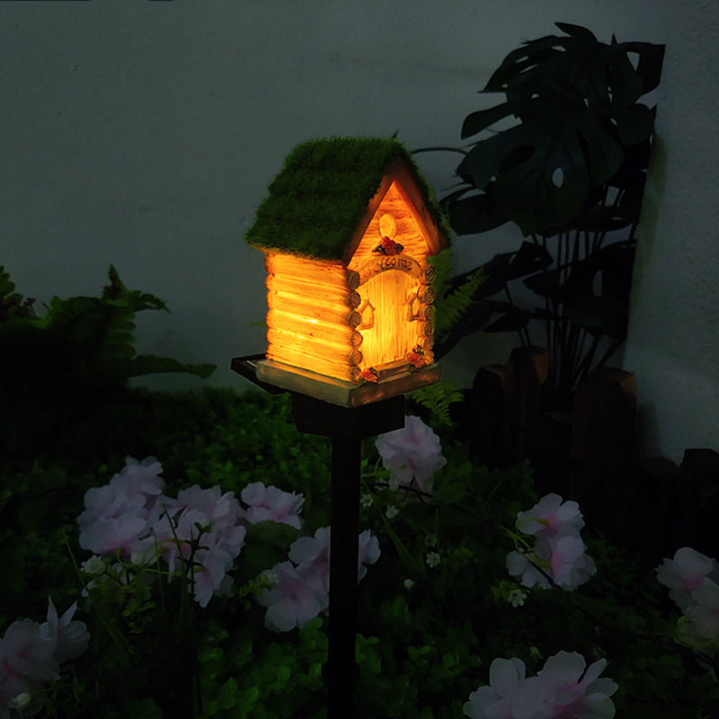 Modern Art Deco Solar House Resin PP LED Outdoor Light For Garden