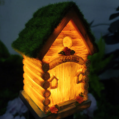 Modern Art Deco Solar House Resin PP LED Outdoor Light For Garden