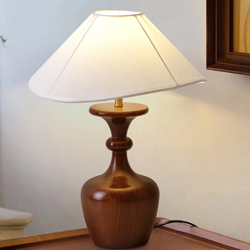 Traditional French Round Shaped Vase Base Wooden Fabric Iron 1-Light Table Lamp For Living Room